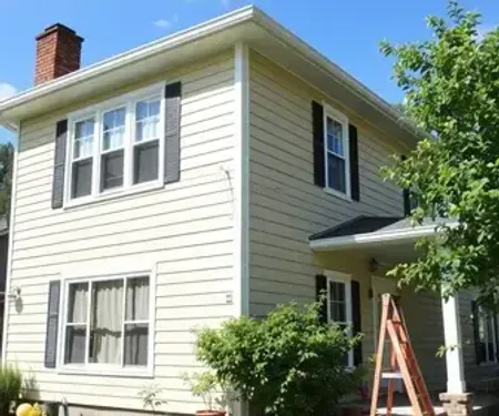 De quanto em quanto tempo é necessário pintar a fachada da casa?